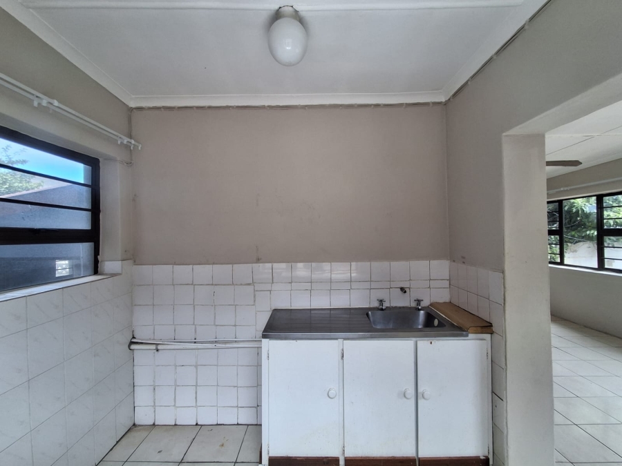 12 Bedroom Property for Sale in Quigney Eastern Cape